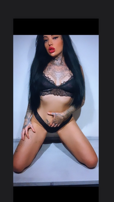 inked_girl21 header picture leakfans.com