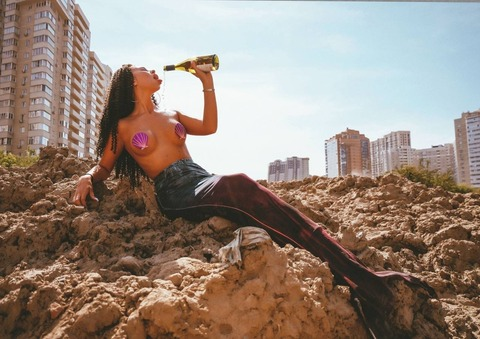 irenfansyfun header picture leakfans.com