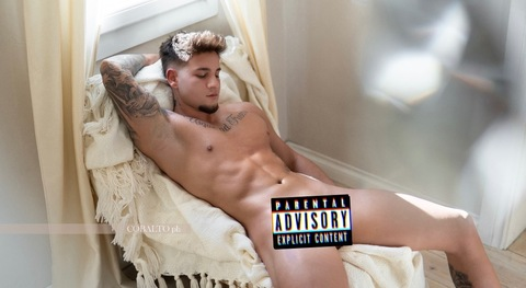 italianhunkfree header picture leakfans.com