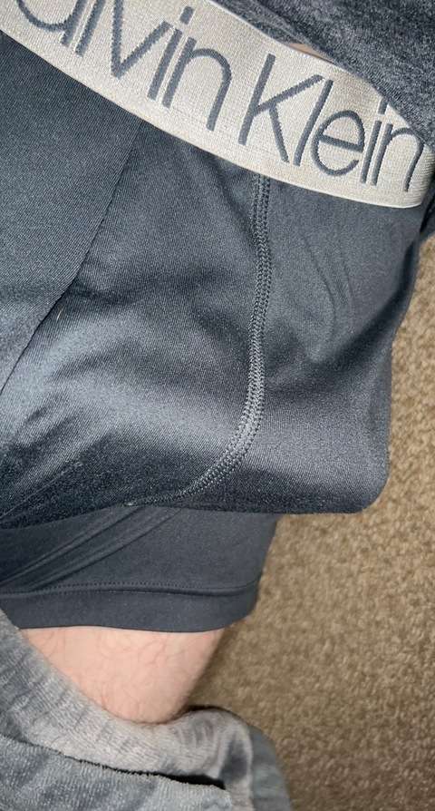 its-me-b header picture leakfans.com