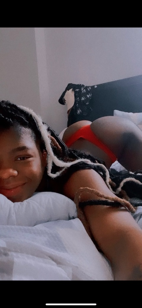 its.mochaaa header picture leakfans.com