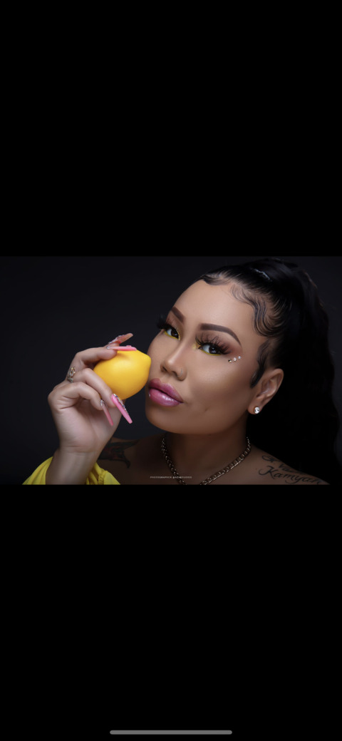 itslovelymimi27 header picture leakfans.com