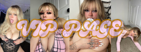 Header of itsrunamoon