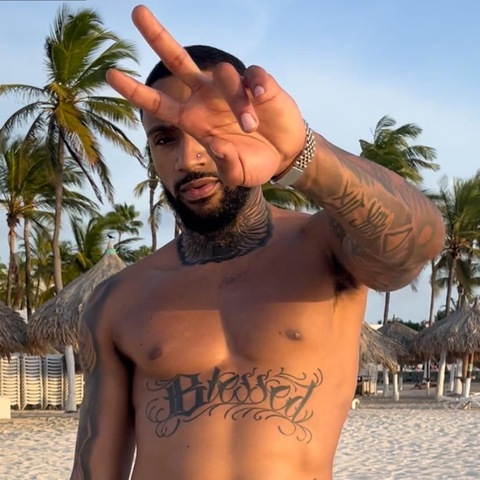 itstok header picture leakfans.com