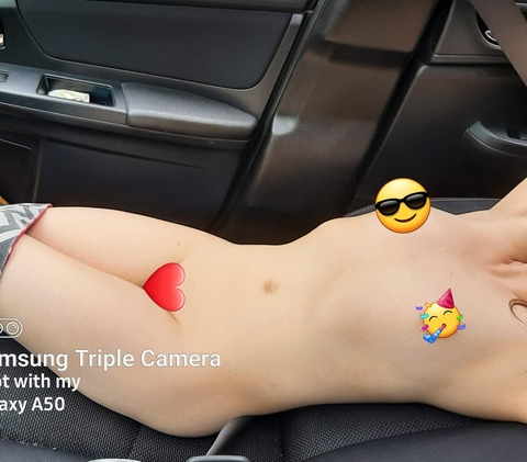 ittybittystoner420 header picture leakfans.com