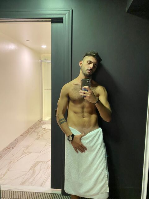 ivorossixxx header picture leakfans.com