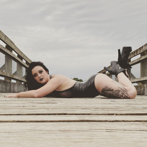 ivory-rose14 header picture leakfans.com