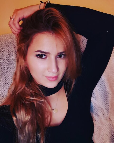 iza98 header picture leakfans.com