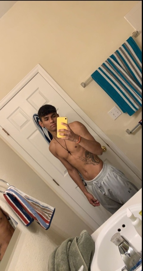 j.b2002 header picture leakfans.com