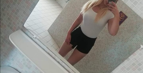 jazmin199445 header picture leakfans.com