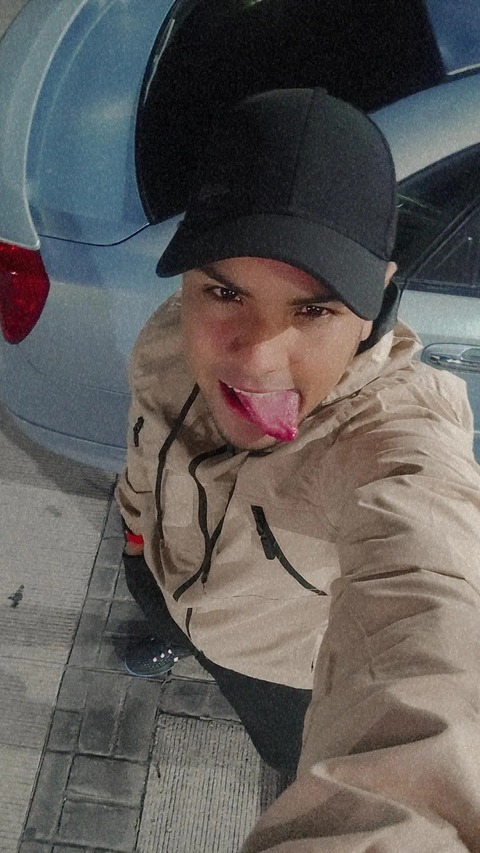 josuegomezjean header picture leakfans.com