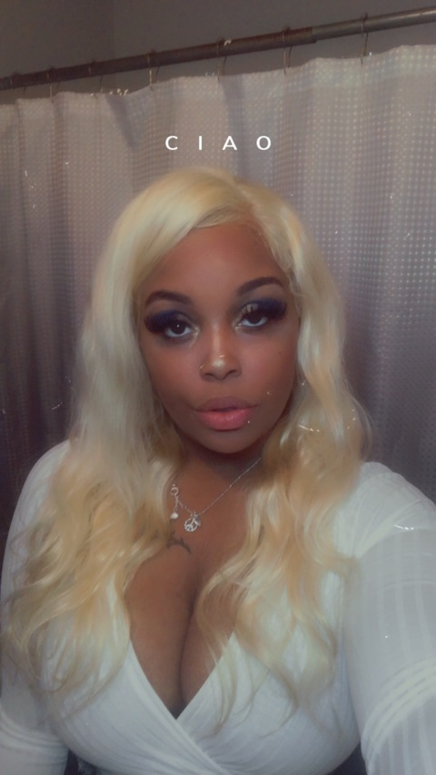 jsimoneee header picture leakfans.com