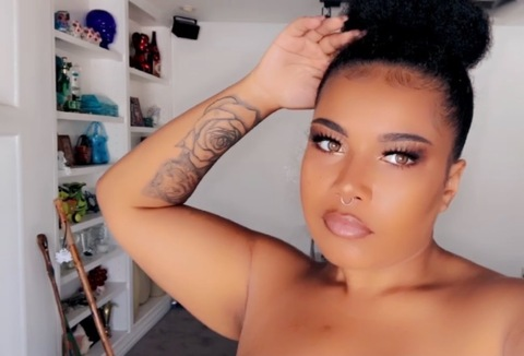 juicycakes98 header picture leakfans.com