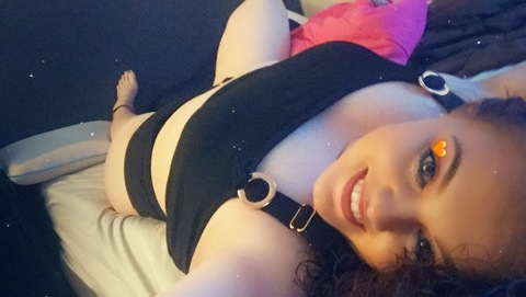 juju-icy header picture leakfans.com