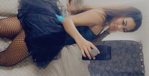 julinalee header picture leakfans.com