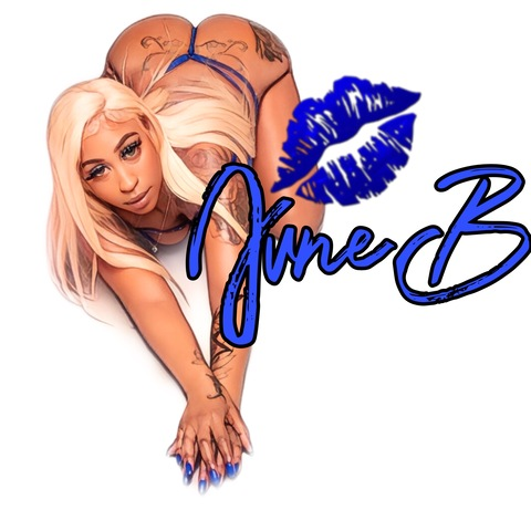 junemonroe__ header picture leakfans.com