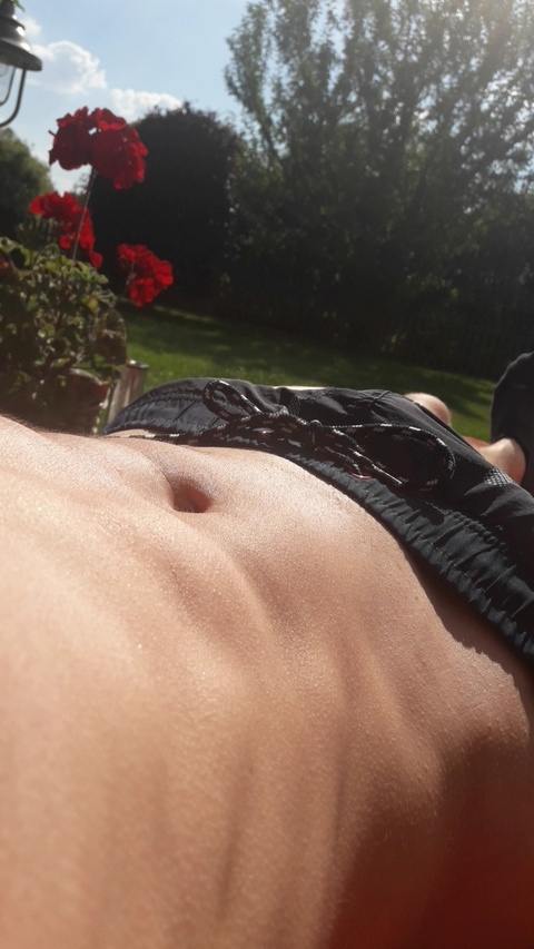 justanormaldick69 header picture leakfans.com