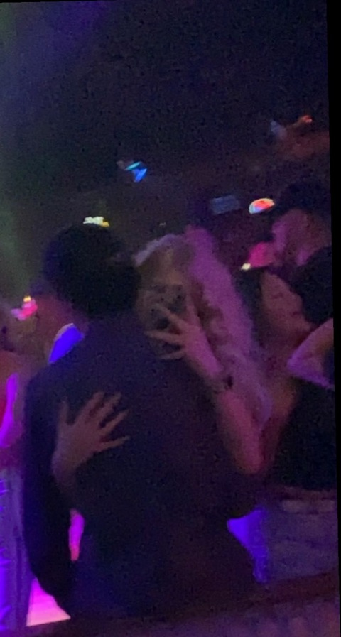 k_gfuns header picture leakfans.com