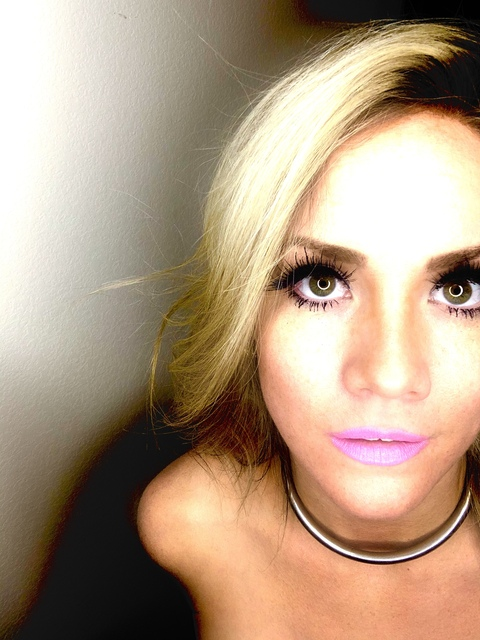 karakelly header picture leakfans.com