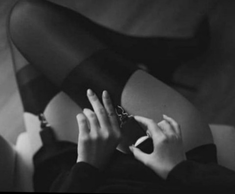 karomakina header picture leakfans.com