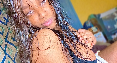 katewalker89 header picture leakfans.com