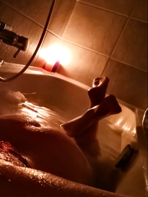 katiefox header picture leakfans.com