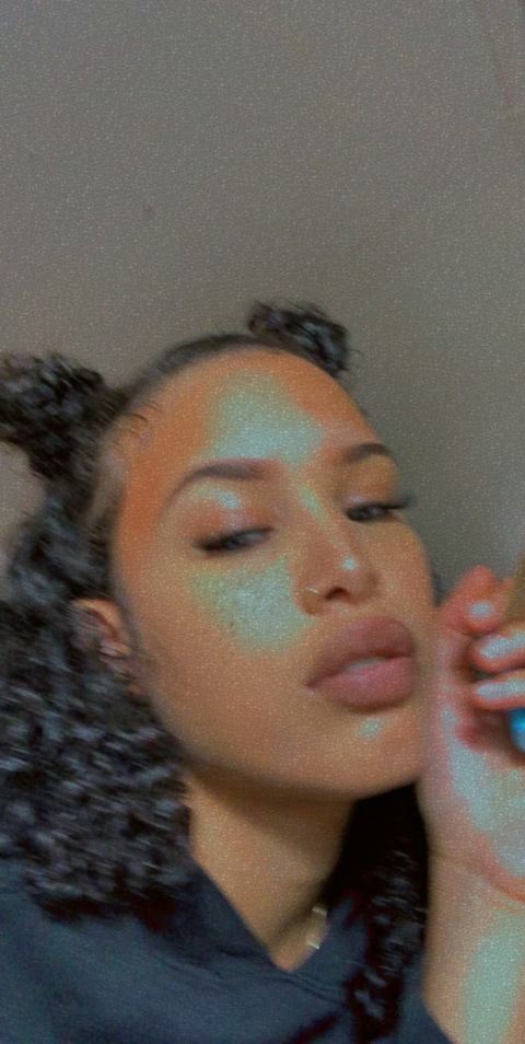 kaylossal header picture leakfans.com