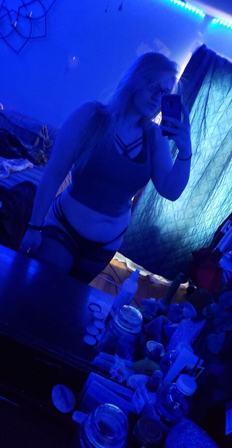 kcblondie header picture leakfans.com