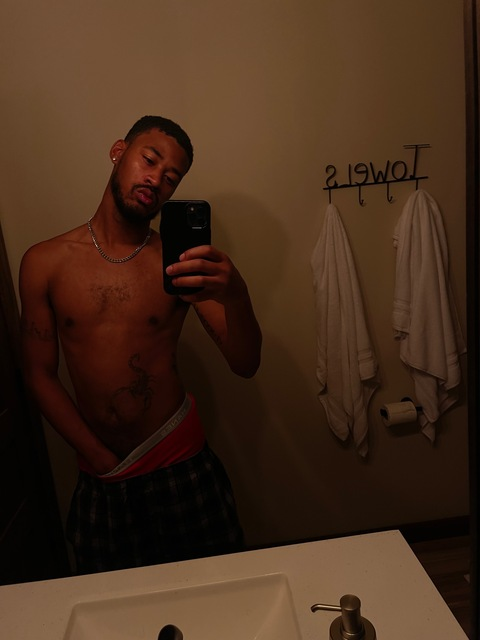 kingkye123 header picture leakfans.com