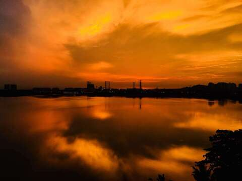 kinky_leo header picture leakfans.com