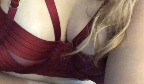 kinkybananas header picture leakfans.com