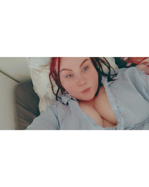 kissanainen1998 header picture leakfans.com