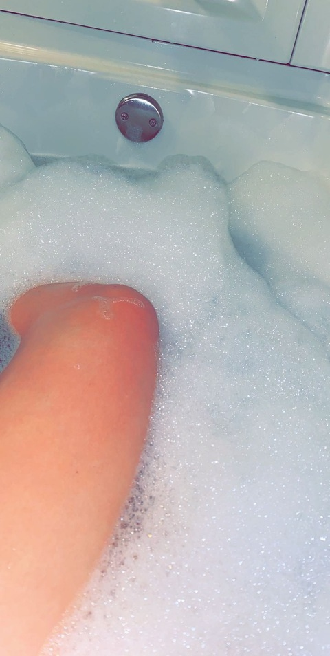 kkattieeee header picture leakfans.com