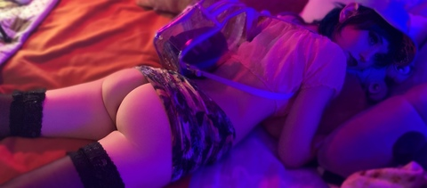 knemo.moon header picture leakfans.com