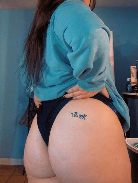 kourtney217 header picture leakfans.com