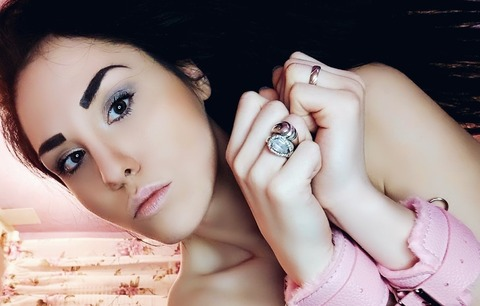 kristinqueen95 header picture leakfans.com