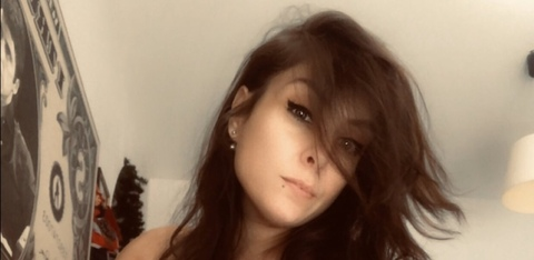 kylaalove header picture leakfans.com