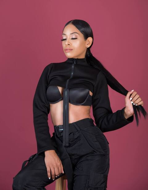 la_mexicana06 header picture leakfans.com