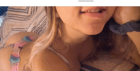 laceygood1 header picture leakfans.com