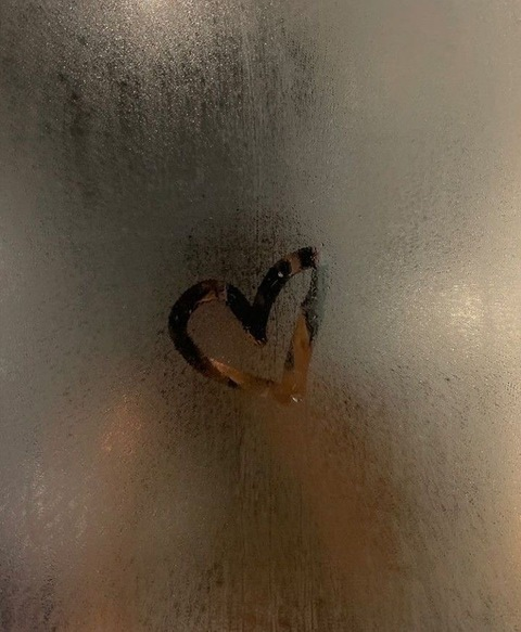 lachainis header picture leakfans.com