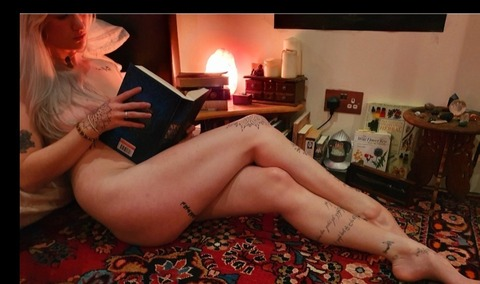 ladyc420 header picture leakfans.com