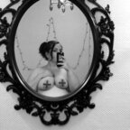 lahatielx profile picture leakfans.com