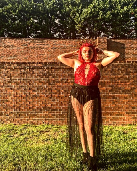 laileigh header picture leakfans.com