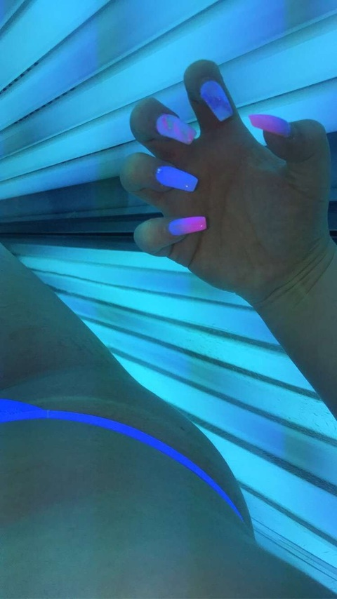 laylagirlxo header picture leakfans.com