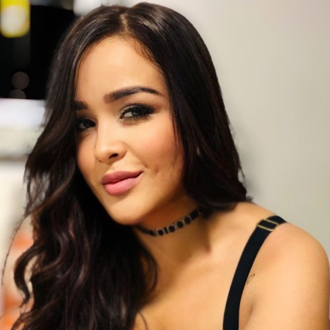 leidylozano_29 header picture leakfans.com