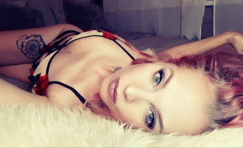 lejoninna-free header picture leakfans.com