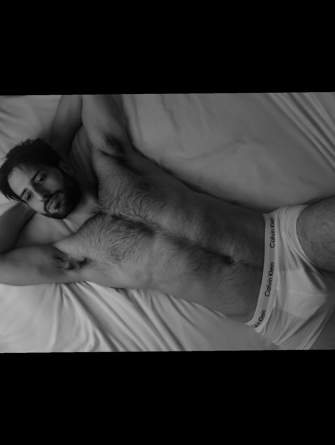 leonardofree header picture leakfans.com