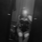 leslyyfrs profile picture leakfans.com