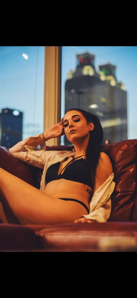 lexyloveofficial header picture leakfans.com