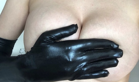 liaxxxpantsonfire header picture leakfans.com